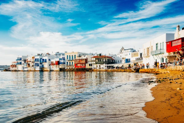 Mykonos private luxury villas: Why should I choose it