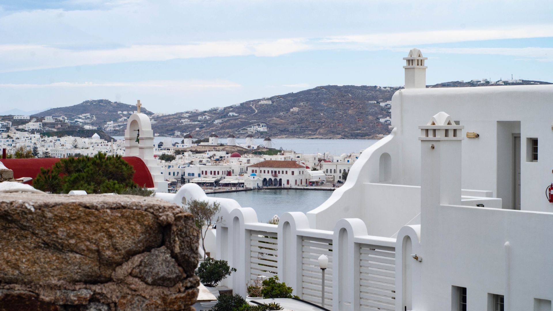 Mykonos villas for large groups