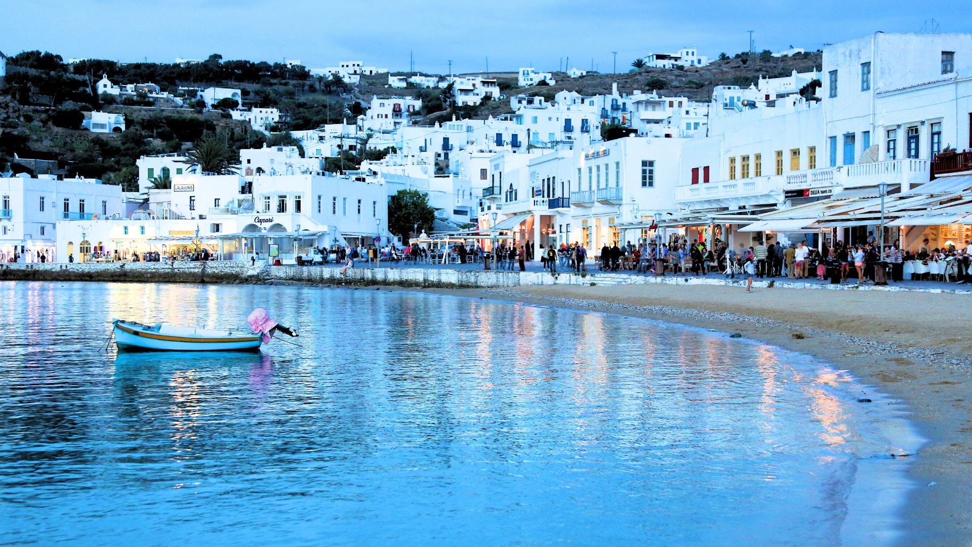Mykonos Villa Booking: Benefits