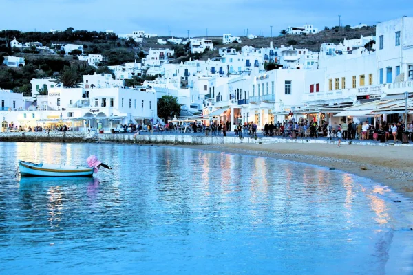 Mykonos Villa Booking: Benefits
