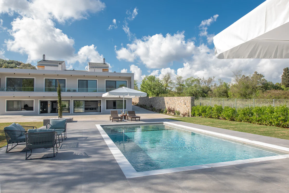 Villa Mount - Large Group Villa in Corfu