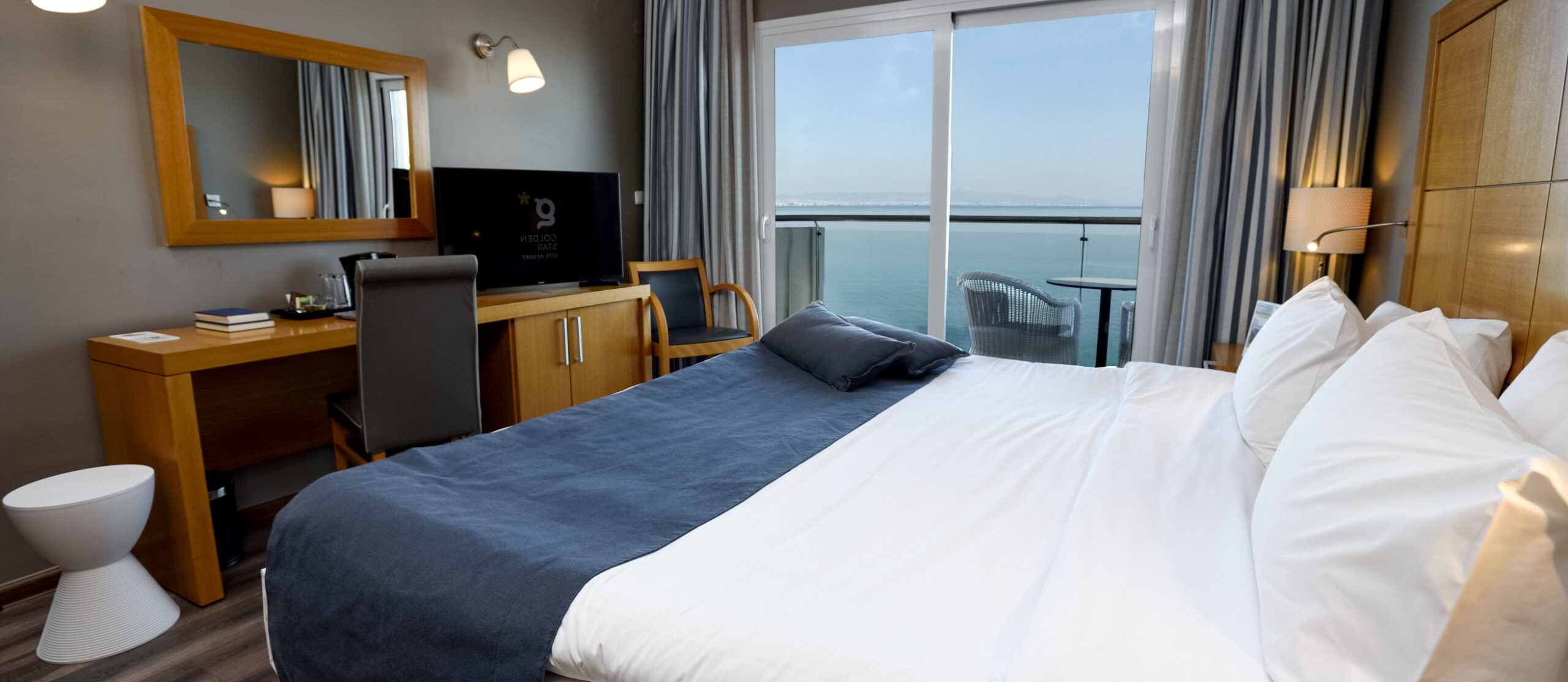 Nereid room COCO-MAT with front sea view