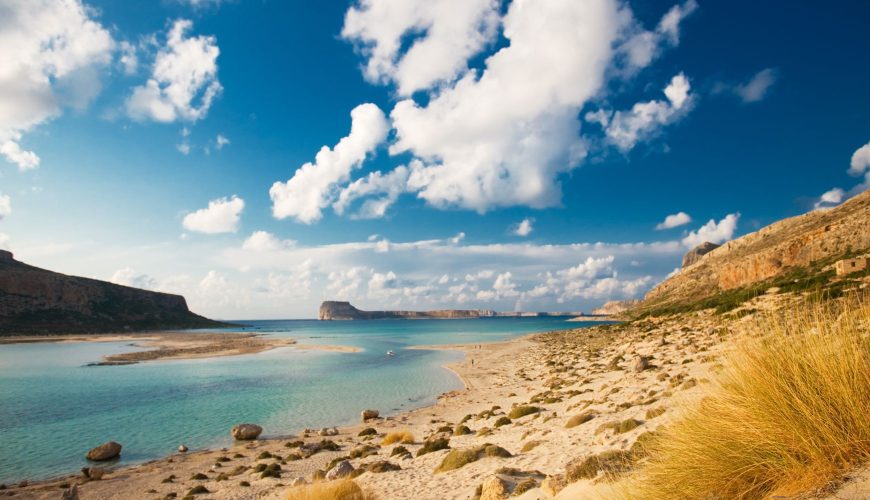 escape to paradise: villas in crete for rent-vivestia | risk-free villas, hotels and cruises in vr