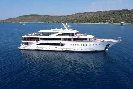 Croatia Cruises: Split to Dubrovnik, M/S Ambassador II 2026